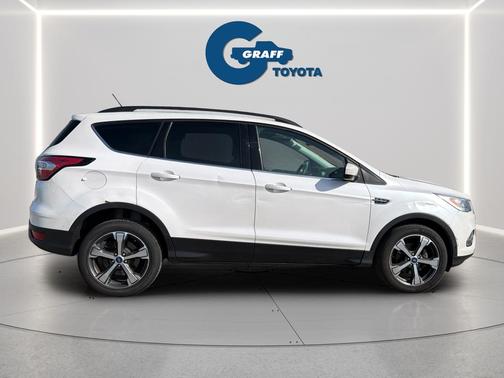 WHITE PLATINUM MET TRI-COAT 2018 Ford Escape SEL