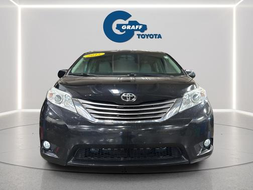 Attitude Black 2015 Toyota Sienna XLE
