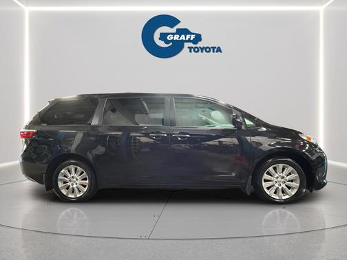Attitude Black 2015 Toyota Sienna XLE
