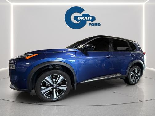 Caspian Blue Metallic/Super Black 2021 Nissan Rogue Platinum