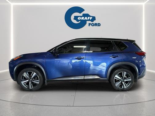 Caspian Blue Metallic/Super Black 2021 Nissan Rogue Platinum