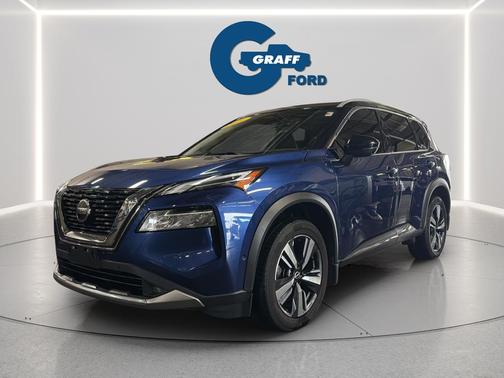 Caspian Blue Metallic/Super Black 2021 Nissan Rogue Platinum