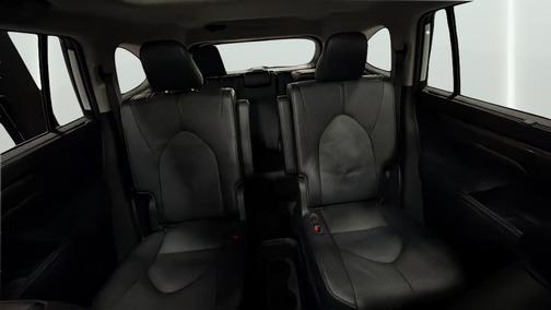 Wind Chill Pearl 2023 Toyota Highlander Platinum