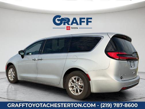 Silver Mist Clearcoat 2024 Chrysler Pacifica Touring L