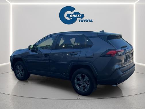 2024 Toyota RAV4 Hybrid LE