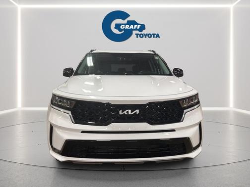 Glacial White Pearl 2022 Kia Sorento S