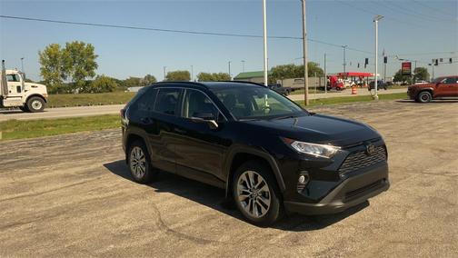 2020 Toyota RAV4 XLE Premium