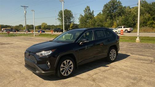 2020 Toyota RAV4 XLE Premium