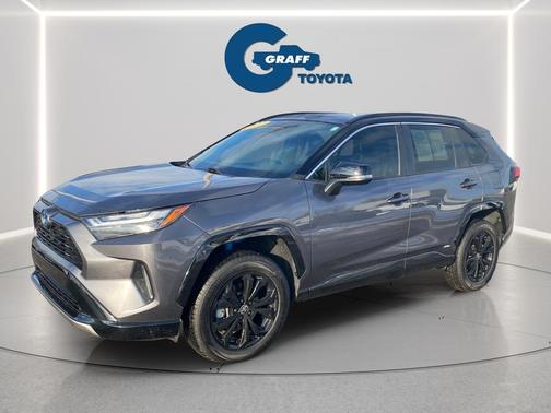 2022 Toyota RAV4 Hybrid SE