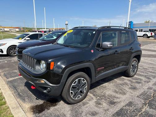 Black 2016 Jeep Renegade Trailhawk