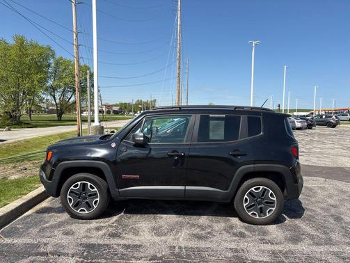 Black 2016 Jeep Renegade Trailhawk