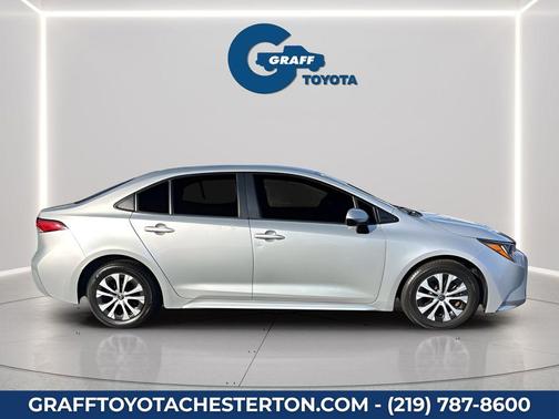 Classic Silver Metallic 2022 Toyota Corolla Hybrid LE