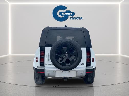 2022 Land Rover Defender 110 S