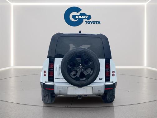 2022 Land Rover Defender 110 S