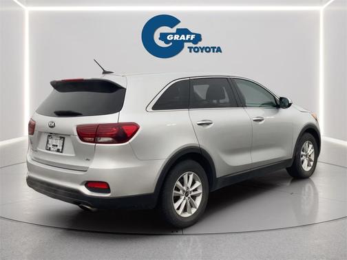 2020 Kia Sorento LX
