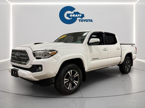 Super White 2016 Toyota Tacoma TRD Sport