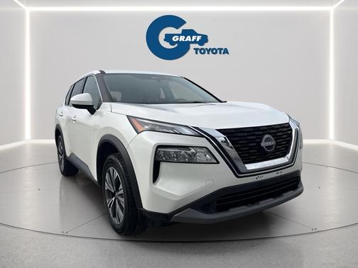 Pearl White Tricoat 2023 Nissan Rogue SV