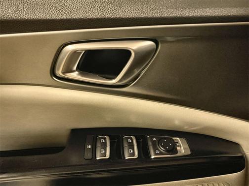 2022 Kia Carnival LXS