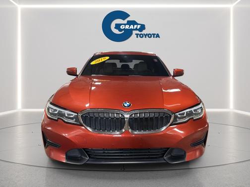 Sunset Orange Metallic 2019 BMW 330 xDrive