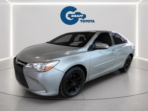 2016 Toyota Camry XLE