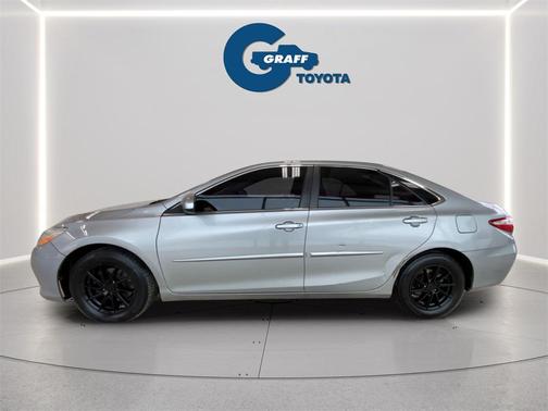 2016 Toyota Camry XLE