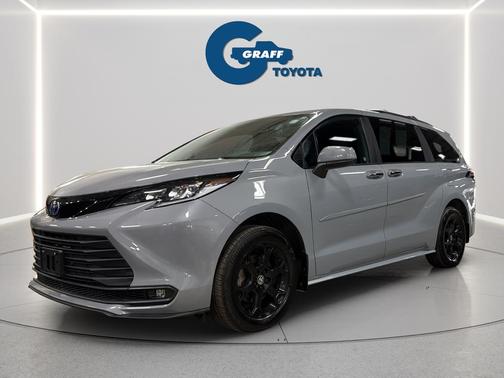Cement 2025 Toyota Sienna Woodland Edition