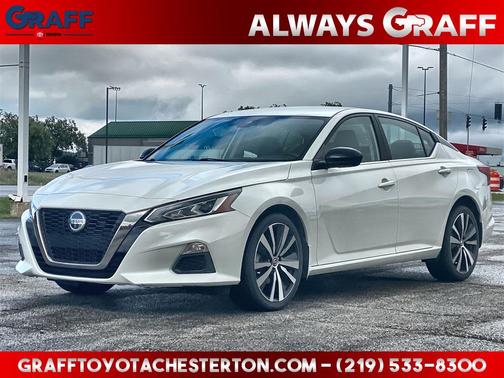 2022 Nissan Altima SR Intelligent AWD