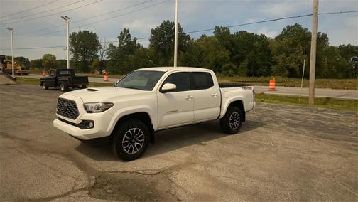 2022 Toyota Tacoma TRD Sport