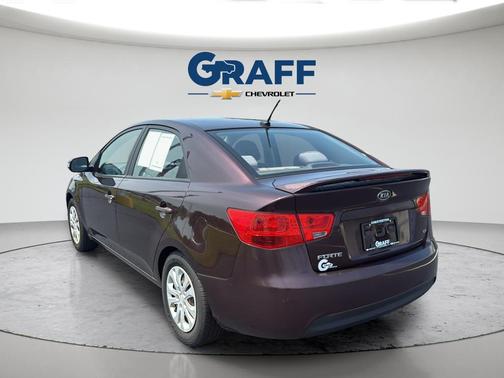 Dark Cherry 2010 Kia Forte EX