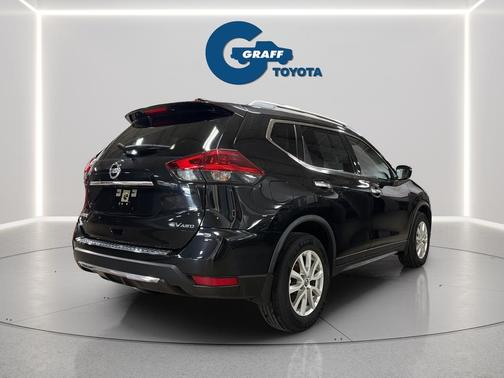 Magnetic Black 2018 Nissan Rogue SV