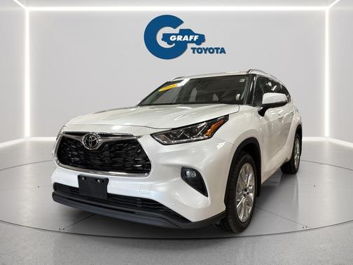 Wind Chill Pearl 2023 Toyota Highlander Limited