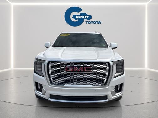 White Frost Tricoat 2021 GMC Yukon Denali