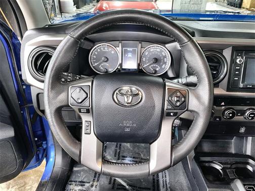 2017 Toyota Tacoma SR5