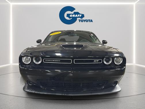 Pitch Black Clearcoat 2023 Dodge Challenger GT