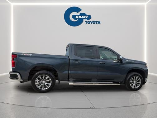 Shadow Gray Metallic 2021 Chevrolet Silverado 1500 LT