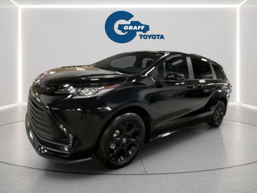 2026 Toyota Sienna Woodland Edition