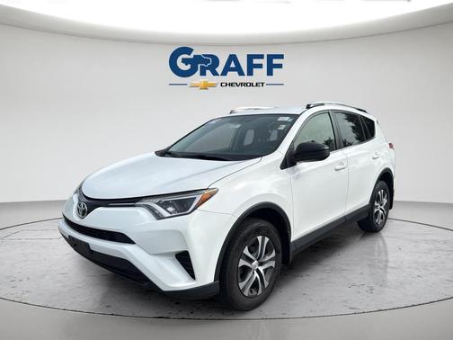Super White 2016 Toyota RAV4 LE