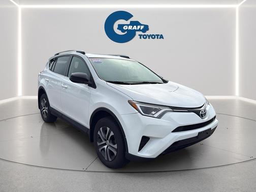 Super White 2016 Toyota RAV4 LE
