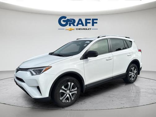 Super White 2016 Toyota RAV4 LE