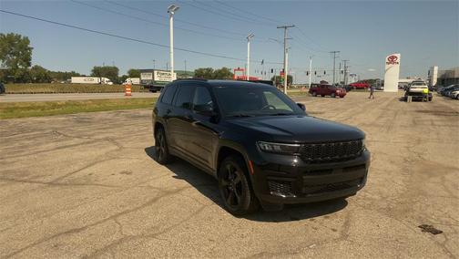 2023 Jeep Grand Cherokee L Altitude