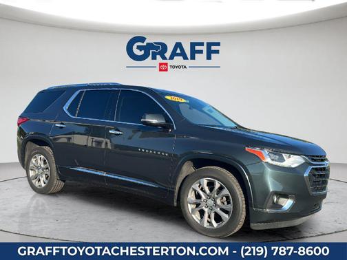 Graphite Metallic 2019 Chevrolet Traverse Premier