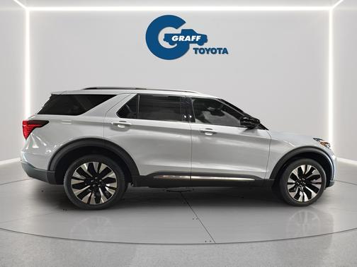 SPACE WHITE METALLIC 2025 Ford Explorer Platinum