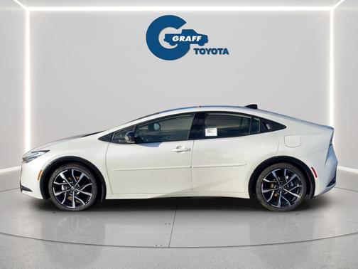 Wind Chill Pearl 2026 Toyota Prius Plug-In Hybrid XSE