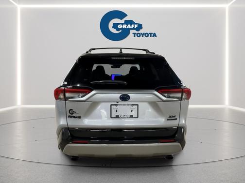 2024 Toyota RAV4 Hybrid SE