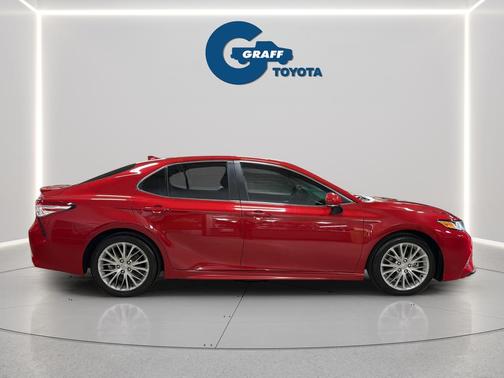 Supersonic Red 2020 Toyota Camry SE