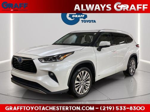 2023 Toyota Highlander Hybrid Platinum