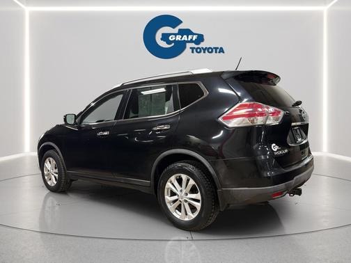Magnetic Black 2016 Nissan Rogue SV