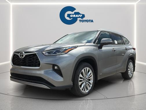 Heavy Metal 2026 Toyota Highlander Hybrid Platinum