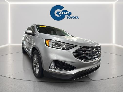 INGOT SILVER METALLIC 2019 Ford Edge Titanium