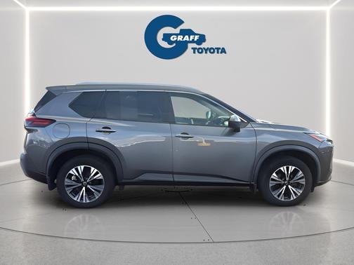 Gun Metallic 2021 Nissan Rogue SV